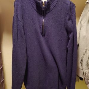 Navy blue pullover